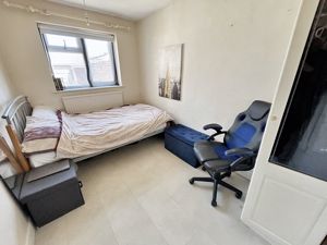 Bedroom- click for photo gallery